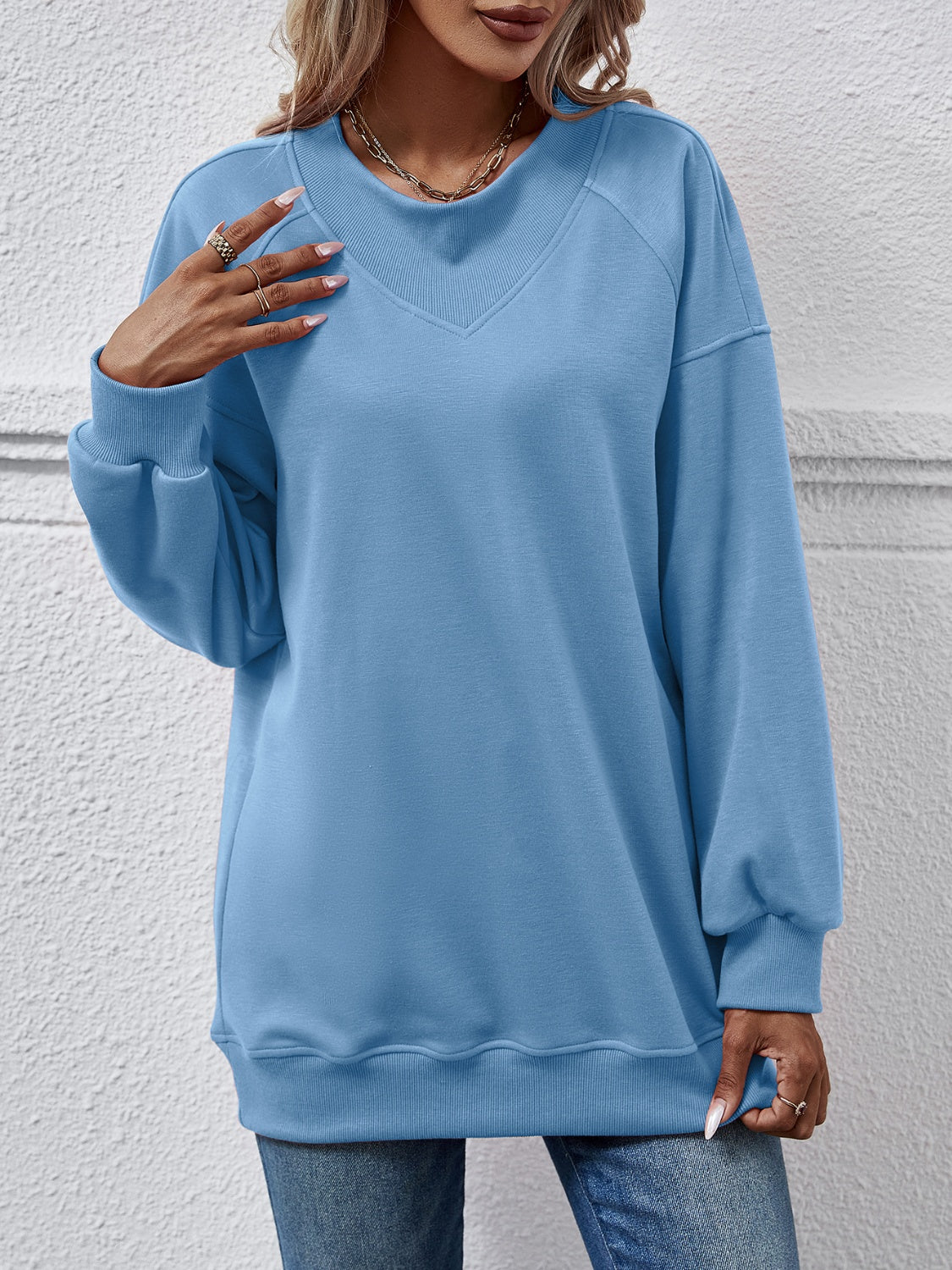 Round Neck Drop Shoulder Long Sleeve Sweatshirt