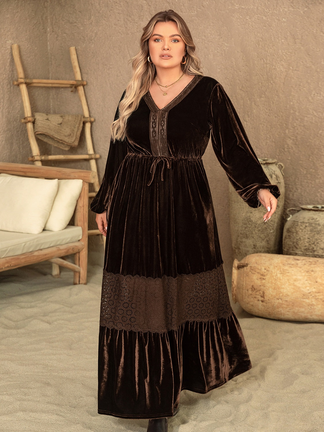 Plus Size V-Neck Balloon Sleeve Maxi Dress