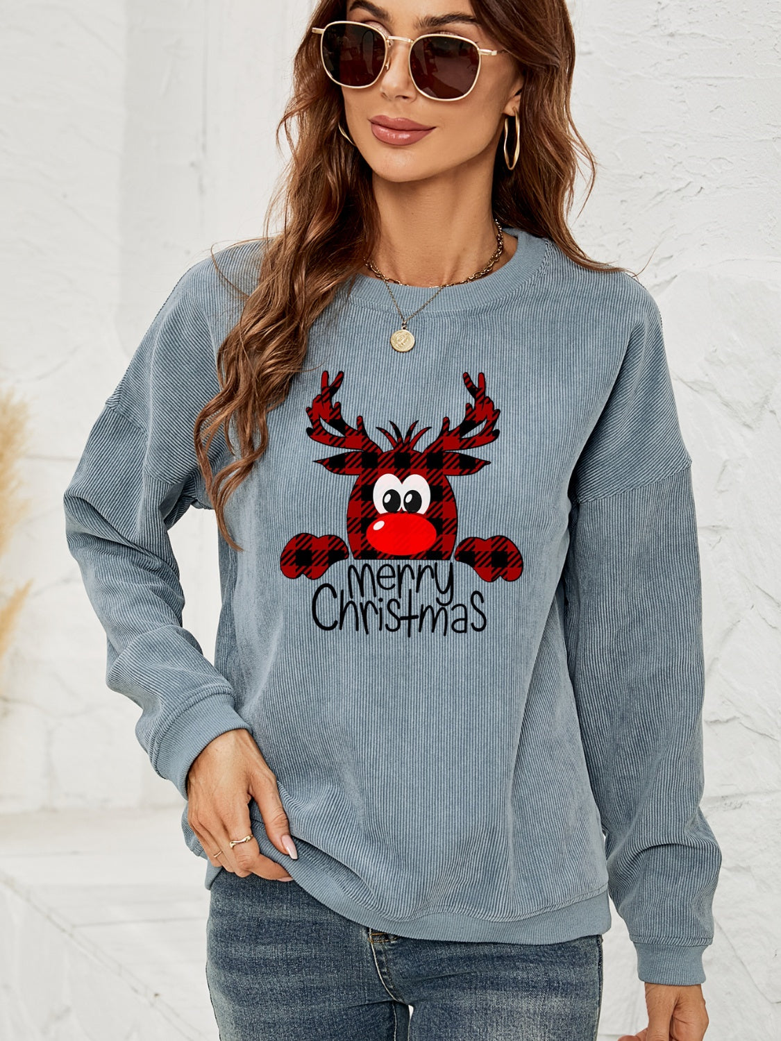 MERRY CHRISTMAS Graphic Sweatshirt