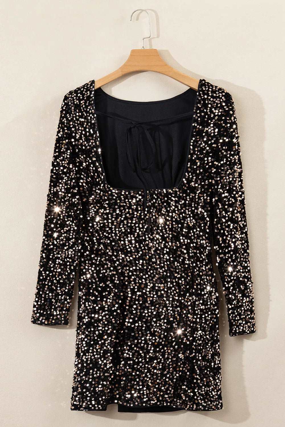 Backless Sequin Round Neck Long Sleeve Dress