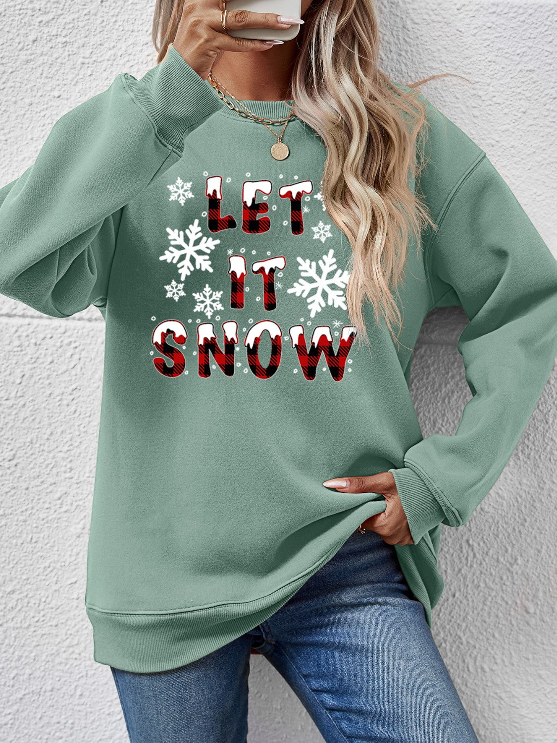 LET IT SNOW Round Neck Long Sleeve Sweatshirt