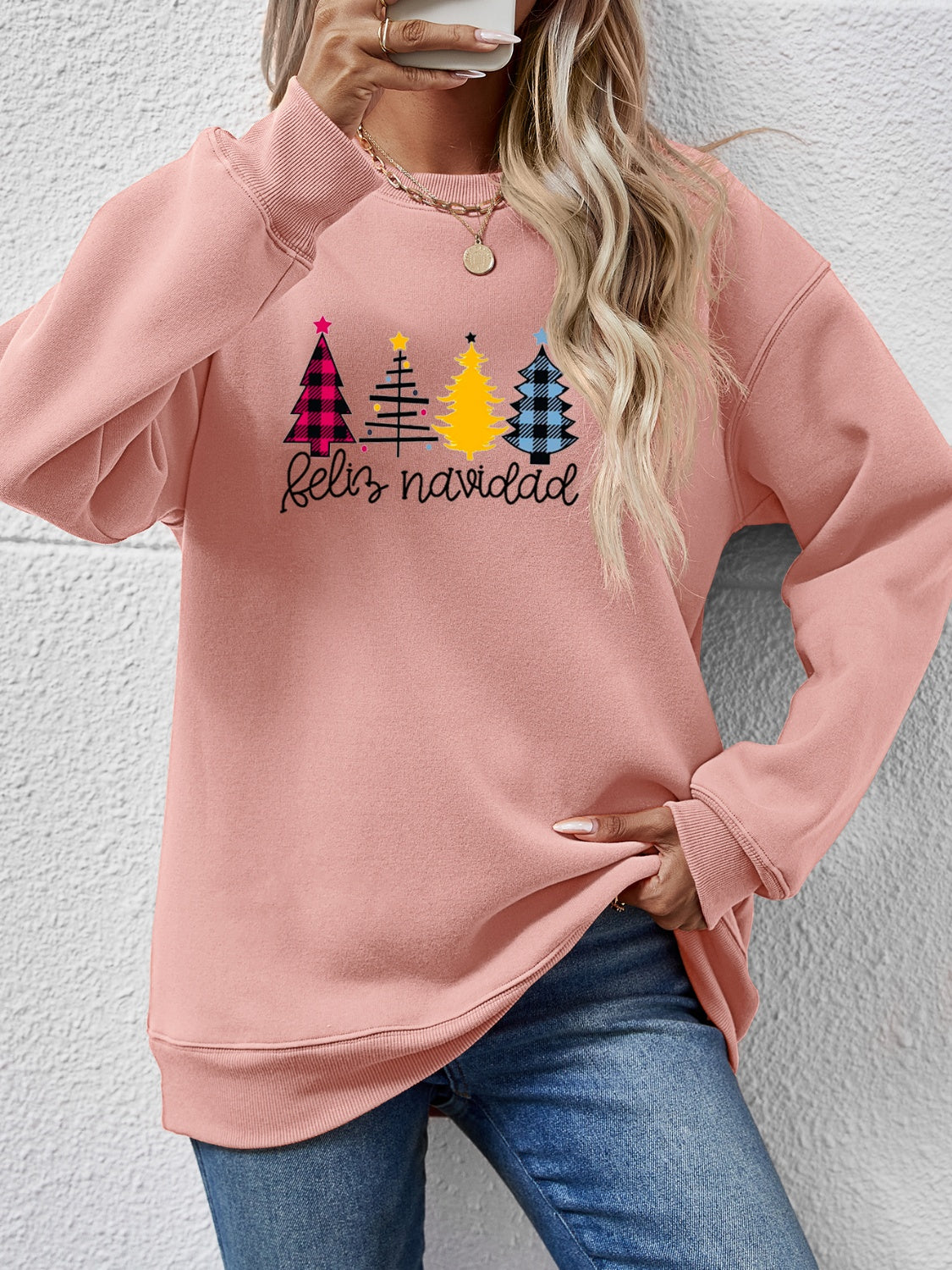 Round Neck Graphic Long Sleeve Sweatshirt