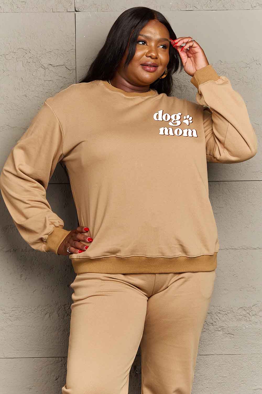 Simply Love Simply Love Full Size Round Neck Dropped Shoulder DOG MOM Graphic Sweatshirt